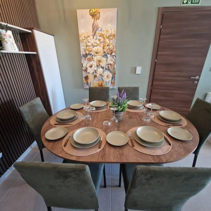Centrally Located, Well Equipped, Stylish Flat. St. Paul's Bay Luaran gambar