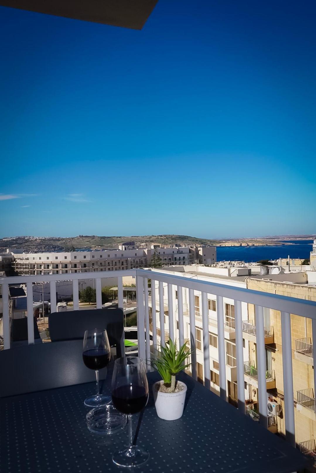 Centrally Located, Well Equipped, Stylish Flat. St. Paul's Bay Luaran gambar