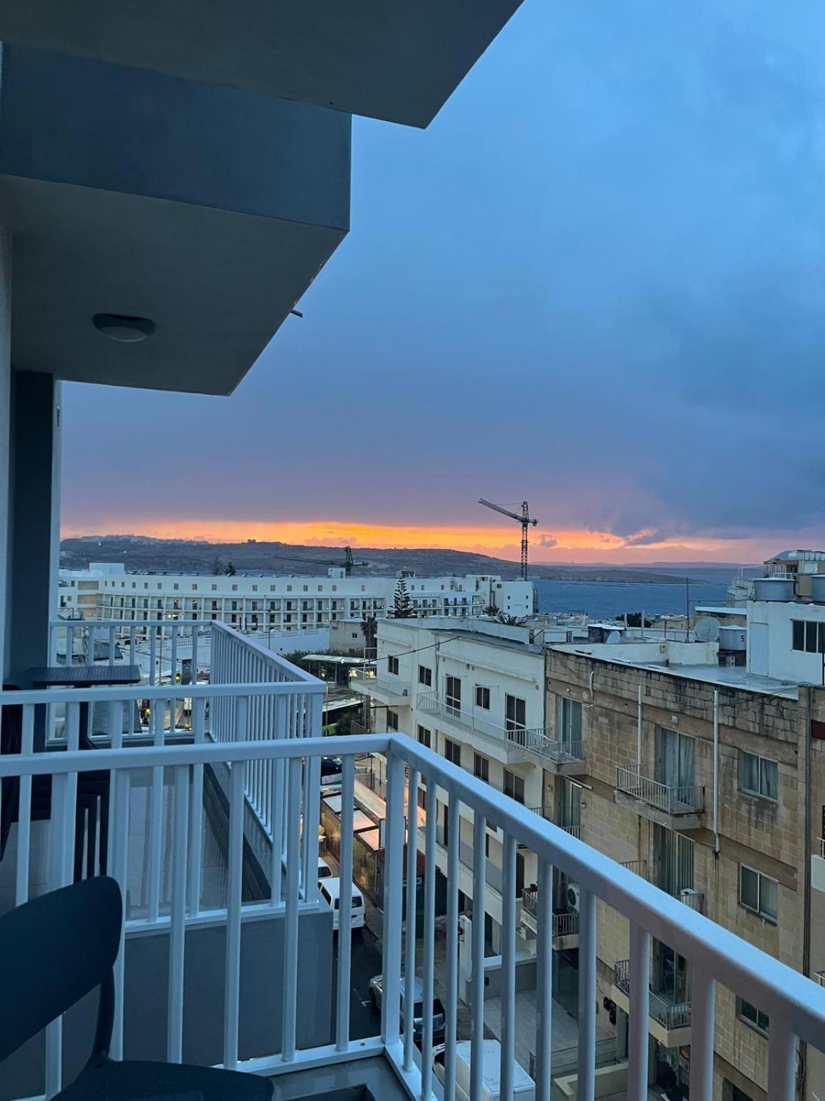 Centrally Located, Well Equipped, Stylish Flat. St. Paul's Bay Luaran gambar