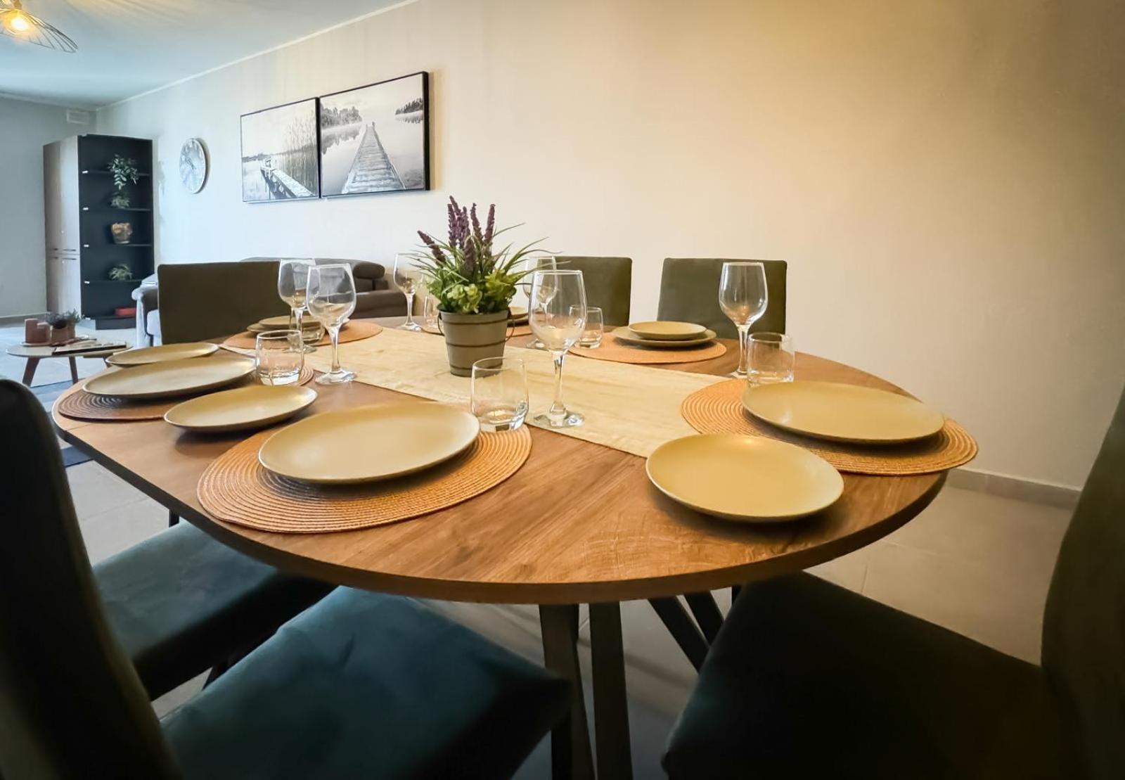 Centrally Located, Well Equipped, Stylish Flat. St. Paul's Bay Luaran gambar