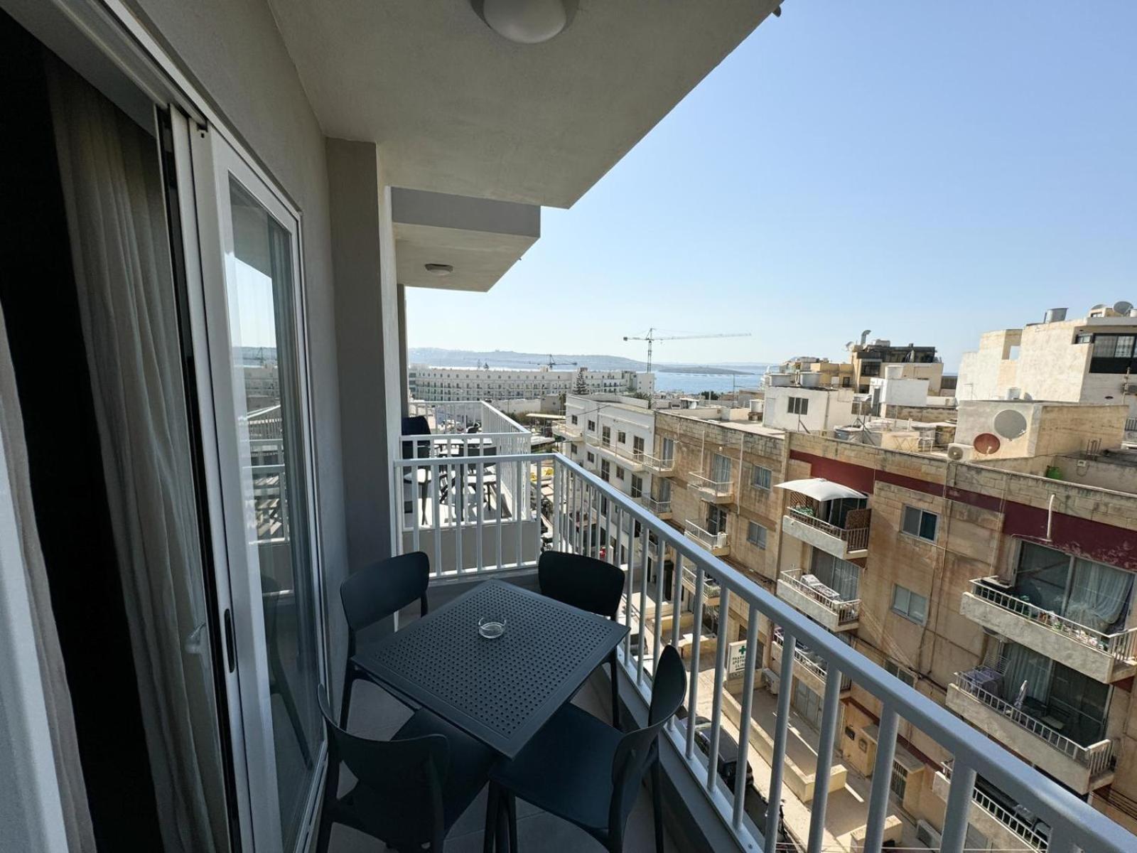 Centrally Located, Well Equipped, Stylish Flat. St. Paul's Bay Luaran gambar