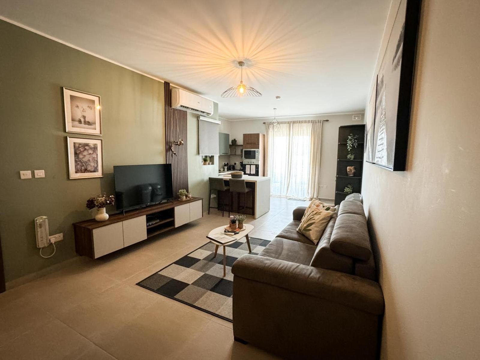 Centrally Located, Well Equipped, Stylish Flat. St. Paul's Bay Luaran gambar